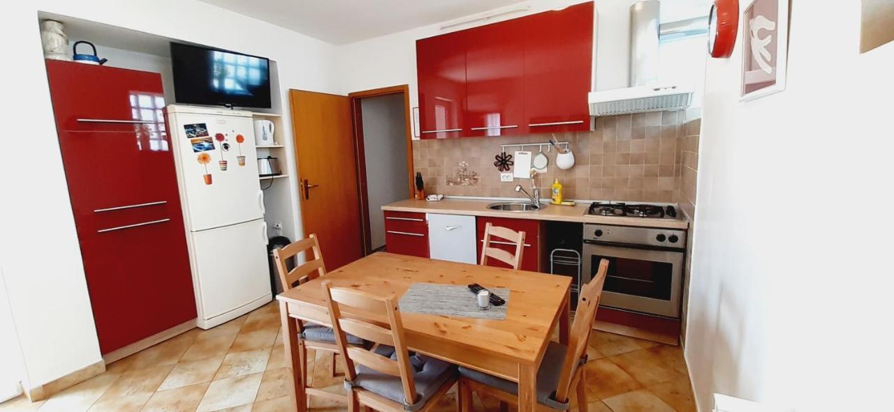 Apartment Monte Zaro Пула Экстерьер фото